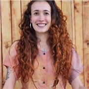 Profesora de Hatha Yoga especializada en Yoga prenatal y postnatal